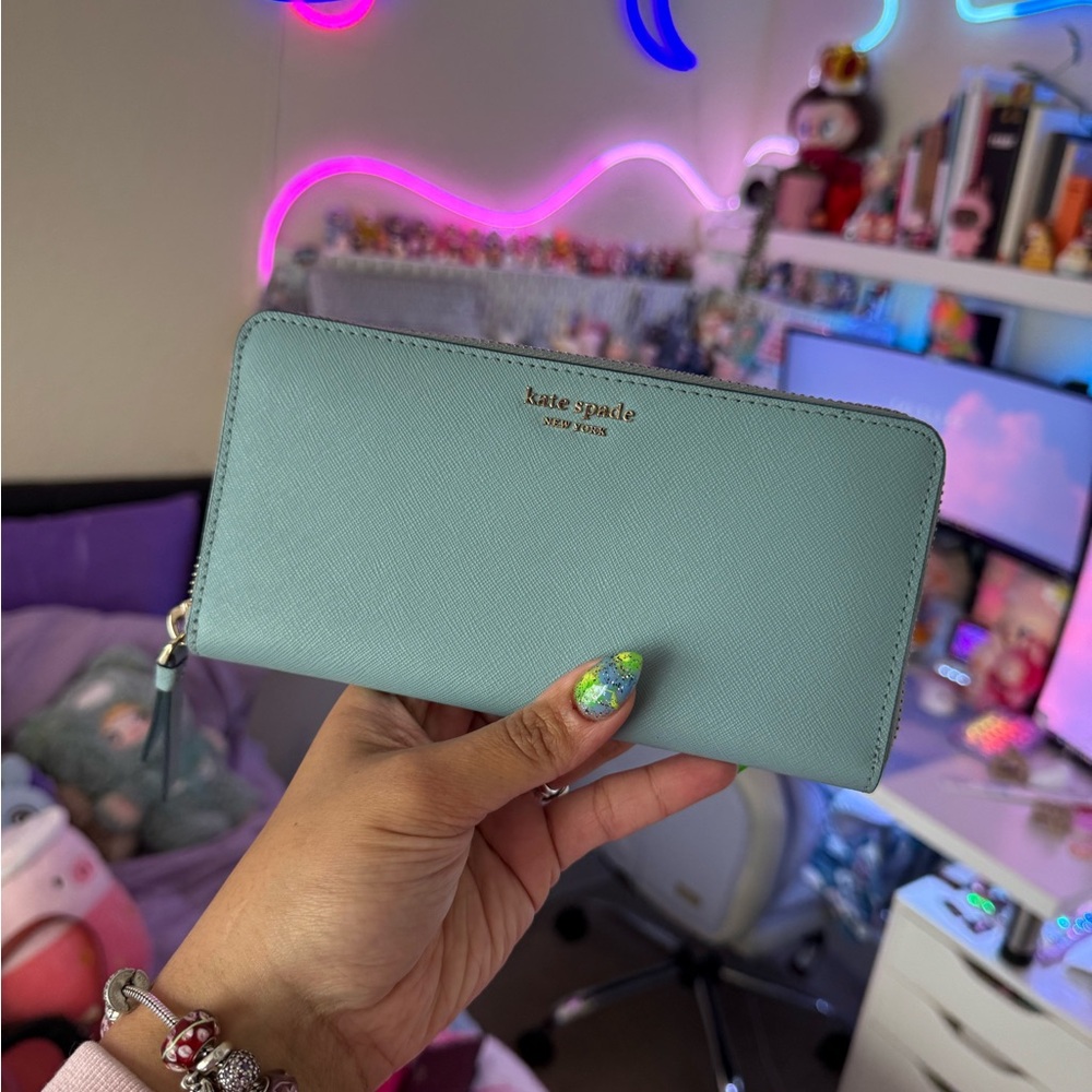 Kate Spade Mint Green Wallet